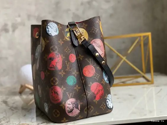 Cheap NÉONOÉ LOUIS VUITTON 0502